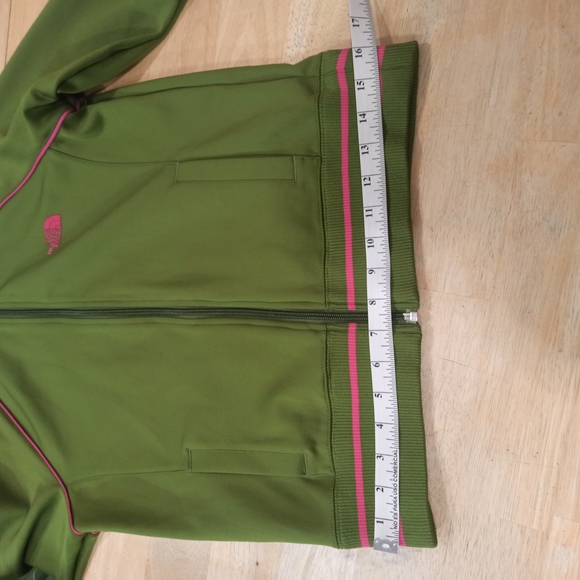 The North Face Girls M A5 SeriesOlive Green w Pink AccentsWarm-Up Jacket - Picture 15 of 15